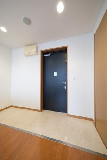 中央区月島３丁目の賃貸マンションの玄関|モデルルーム参照