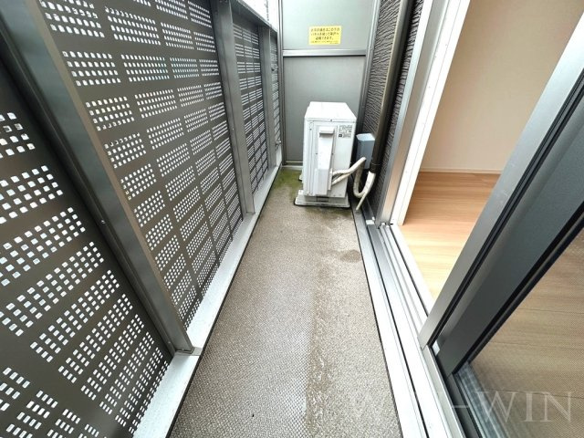 Irisのバルコニー