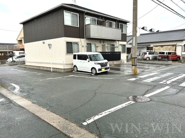 Irisの駐車場