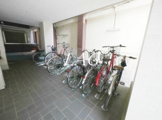 【その他共用部分】 | 駐輪場です。