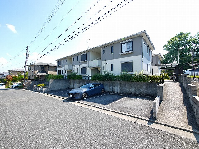 ピュアズ光台Aの外観