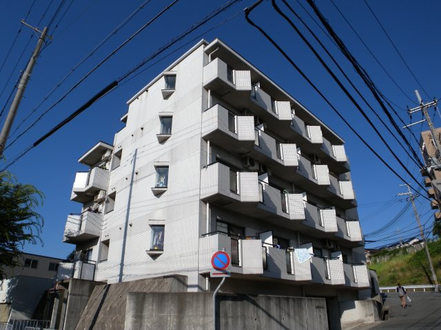 エクセーラUQの外観