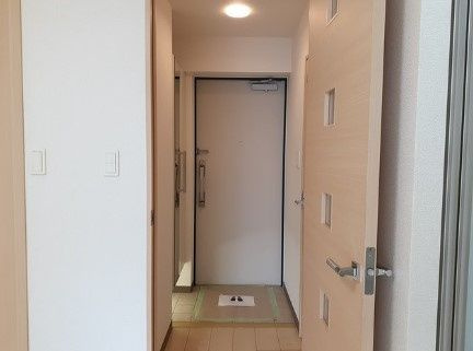 サーラ　グラシオーザの玄関