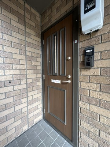 ジュネス相生Bの玄関