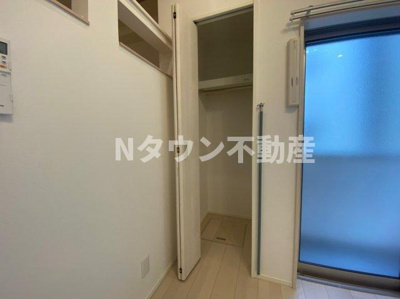 【収納】 | ハーモニーテラス志賀町Ⅳ | たっぷりとした収納スペースです