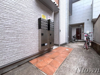 【エントランス】 | ハーモニーテラス大杉町Ⅱ | 清潔なエントランスです
