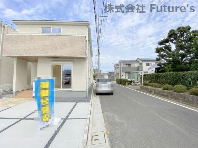 三郷市早稲田3丁目　新築戸建　全8棟　8号棟の前面道路含む現地写真|前面道路・東側6ｍ公道です。