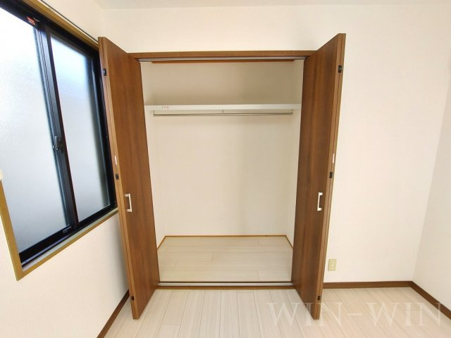 ラ・フィーネ曙 D棟の収納