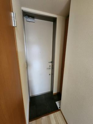 レンジ御池の玄関