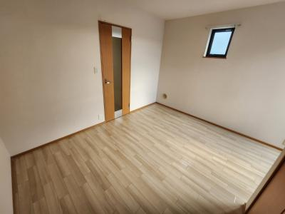 レンジ御池の子供部屋|洋室