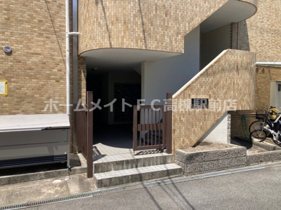 【エントランス】 | ハイツ富田