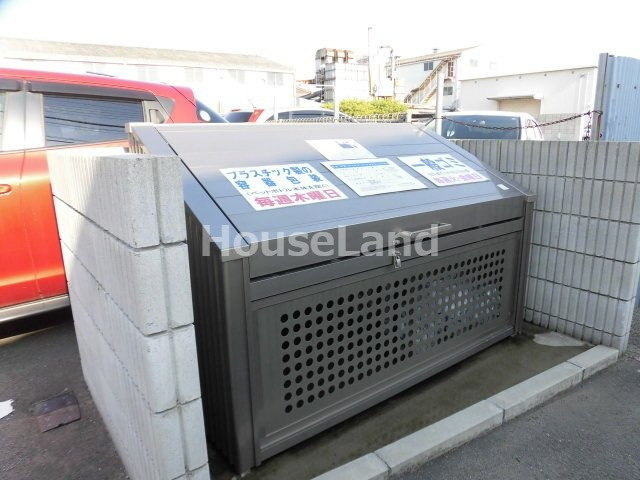 ラフィーネ石本のその他