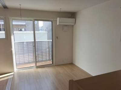 【居間・リビング】 | ヴィラセジュールⅡ  | ゆったり過ごせる居間です