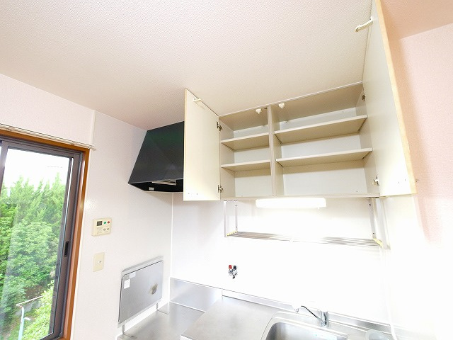 ラフィーネ結崎　Ｂ棟の洋室|おしゃれなリビングです