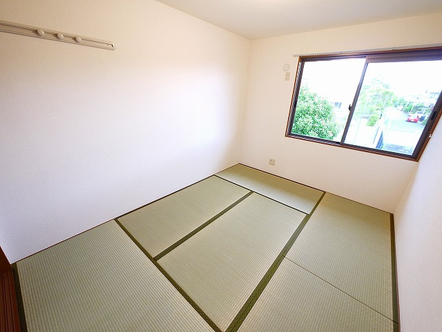 ラフィーネ結崎　Ｂ棟の和室|和室がひろがる居住スペース