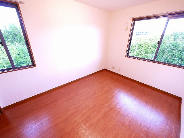 ラフィーネ結崎　Ｂ棟の寝室|コンパクトで使いやすい洋室です