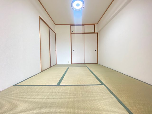 ライオンズマンション千代田弐番館の和室