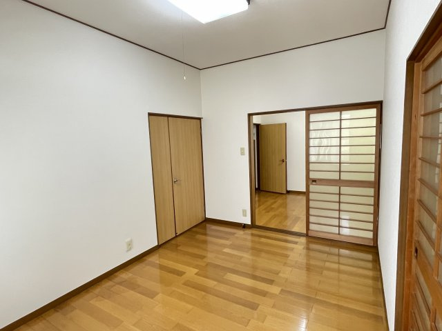 ヨシダハウスの洋室