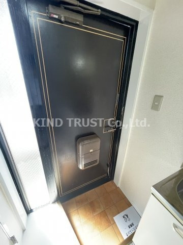 ユニオンビルの玄関|落ち着いた玄関です