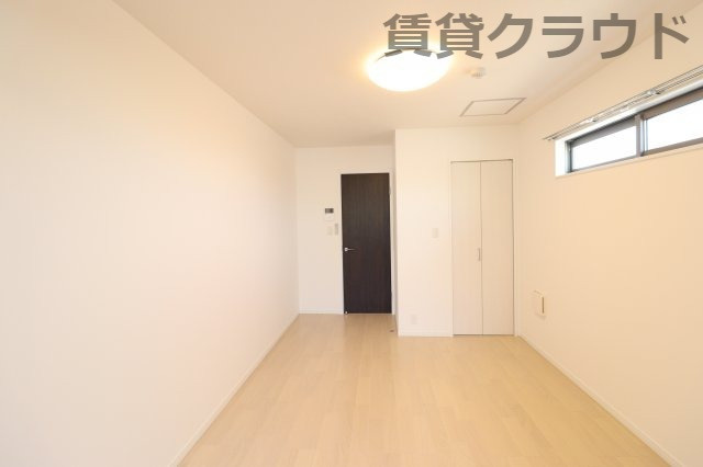 グランダ千葉の寝室|落ち着いた色調の寝室です
