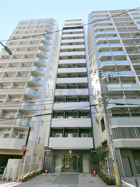 グランドコンシェルジュ蒲田の外観|外観タイル張り　RC鉄筋コンクリート造地上地上15階建て1K~1LDK総戸数80戸インターネット無料の分譲賃貸マンション　東京都大田区蒲田4丁目　京浜急行本線京急蒲田駅近、JR京浜東北線蒲田駅　