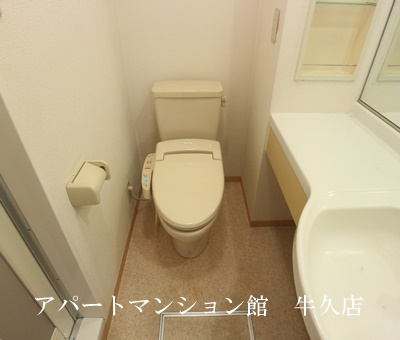 グランドセントレア888　Aのトイレ
