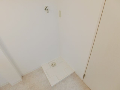 【設備】 | クリムスズランダイ2 | 室内洗濯機置き場