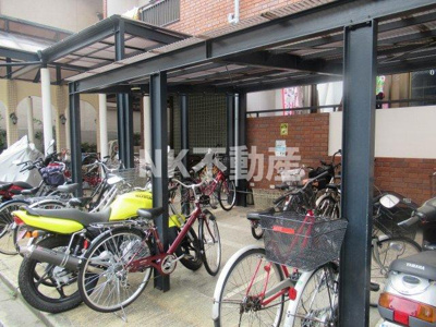 【その他共用部分】 | クオリティ小阪（八戸ノ里賃貸） | 駐輪場です