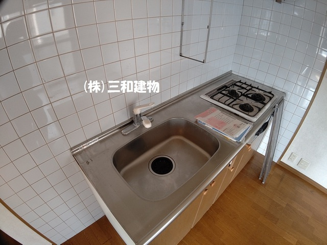 レヴィオンのキッチン|同間取り別号室参考写真