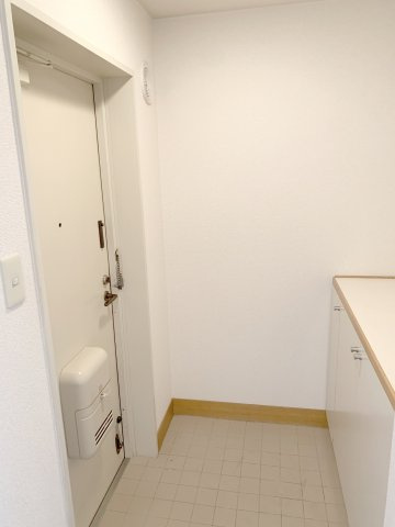【玄関】 | シティウエストコート