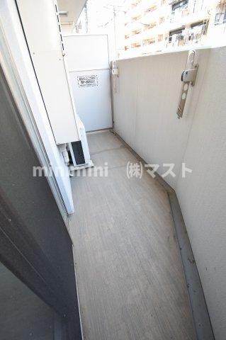 ルアナ北梅田のバルコニー