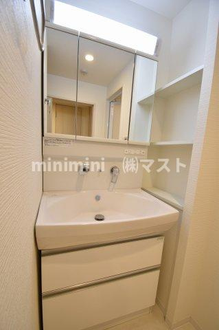 ルアナ北梅田の洗面所