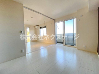 【寝室】 | サンライズ