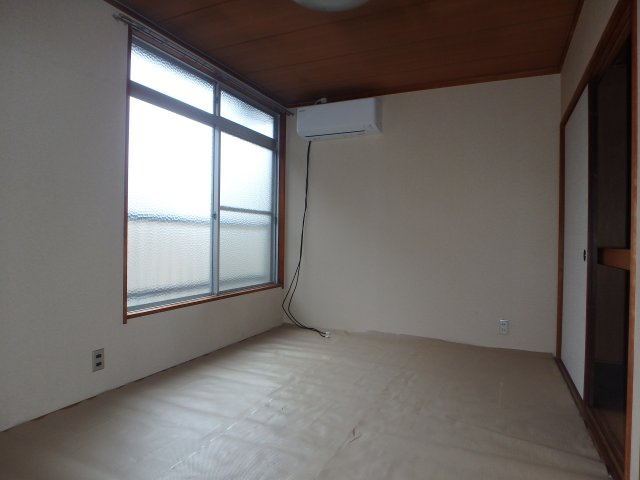 まどか下伊福の和室