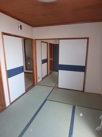 まどか下伊福の和室