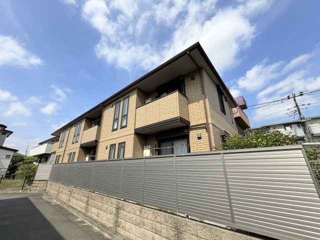 昭島市朝日町４丁目のアパート