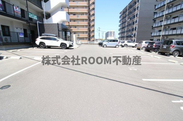 LIEN　SAUT(リアンソー)の駐車場|駐車場完備です