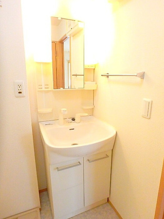 ジェミニの独立洗面台