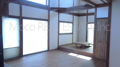 【居間・リビング】 | 北見市中ノ島町中古住宅