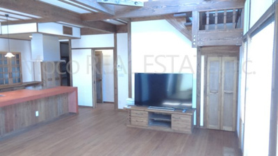 【居間・リビング】 | 北見市中ノ島町中古住宅