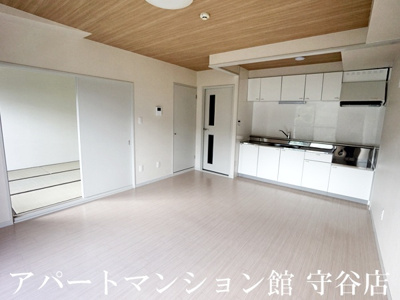 【居間・リビング】 | グランドフォレストA棟