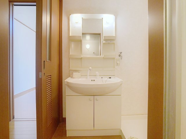 シャロームの独立洗面台