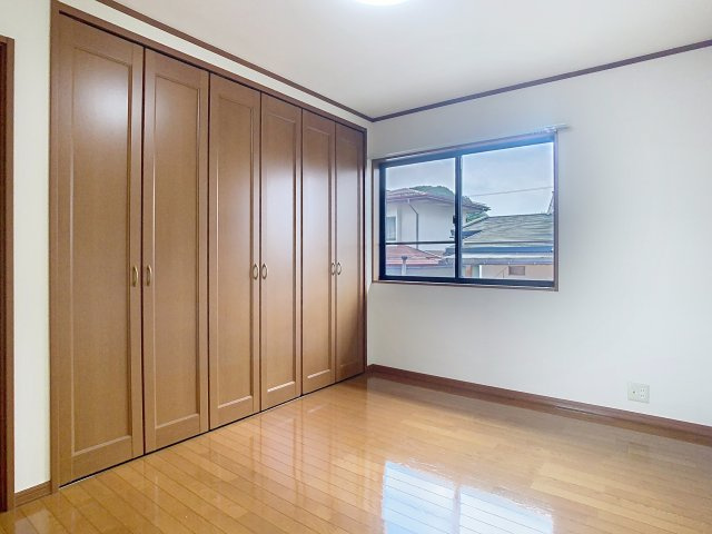 シャロームの洋室