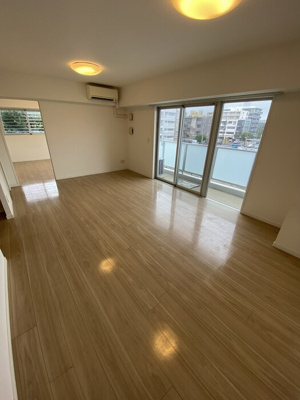 【居間・リビング】 | ＯＨＡＮＡ(ＤＷ) | ＯＨＡＮＡ（ＤＷ）★那覇市天久エリア