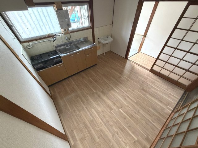 神和荘の居間・リビング