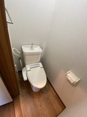 【トイレ】 | フロンティア