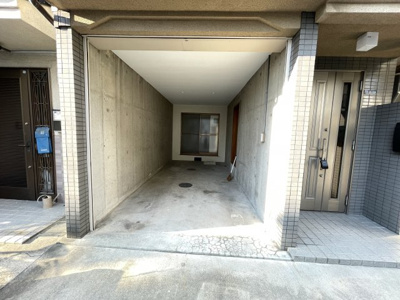 【駐車場】 | 深野北1丁目　中古一戸建て