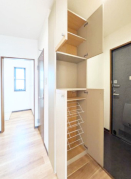 【玄関】 | ブラウンヒルズ東山B棟