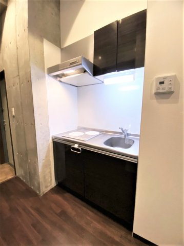 「防音マンション」ラシクラス目白通りのキッチン|コンパクトなキッチンで掃除もラクラク