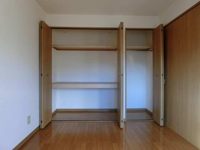 アールブランＥの収納